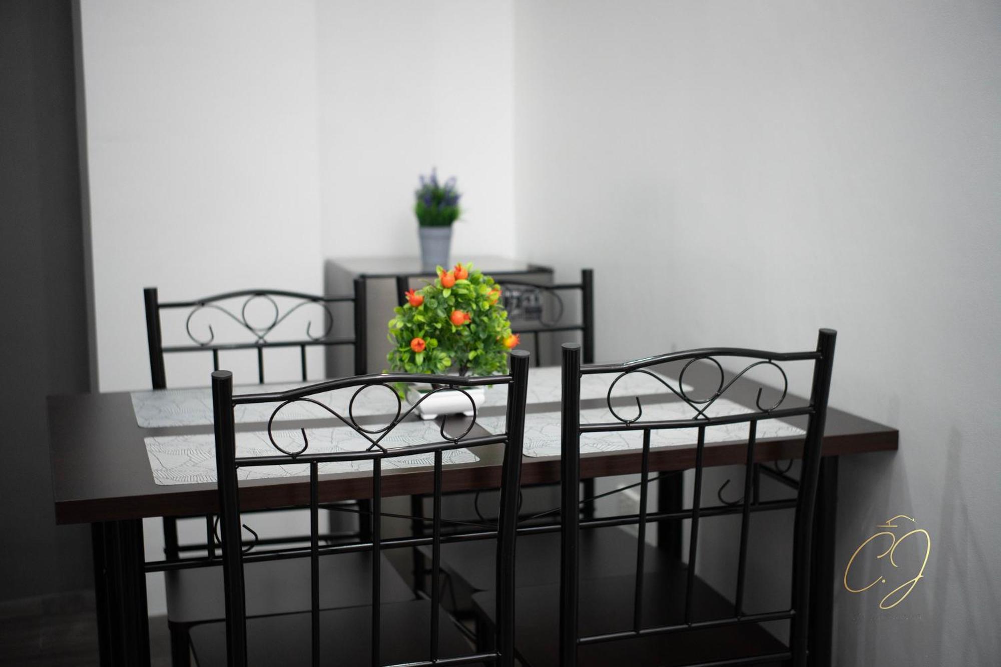 Cj Apartments Olongapo Dış mekan fotoğraf