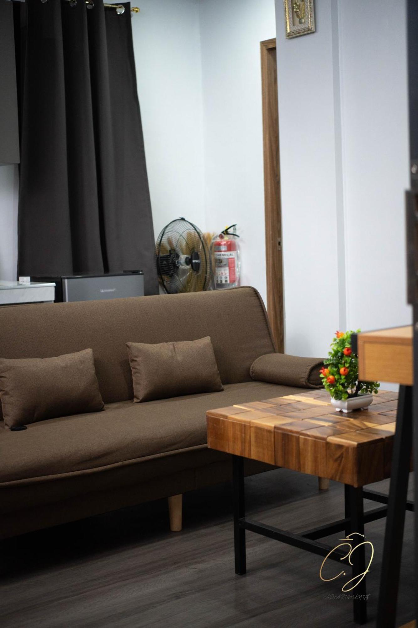 Cj Apartments Olongapo Dış mekan fotoğraf